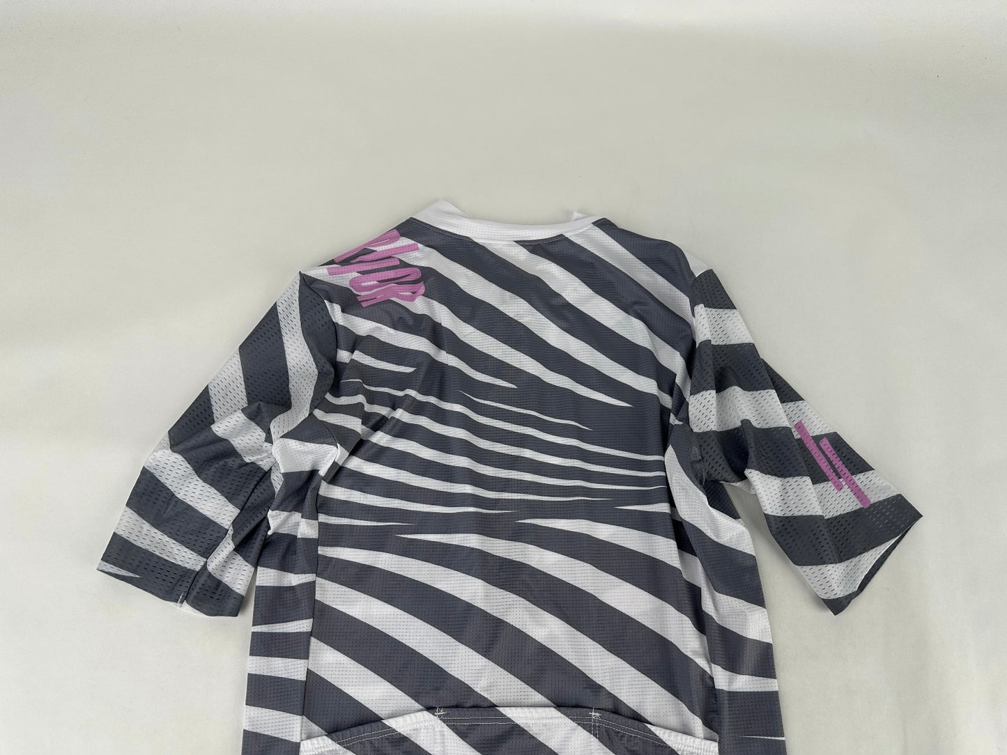 SL JERSEY / PINK LOGO ZEBRA
